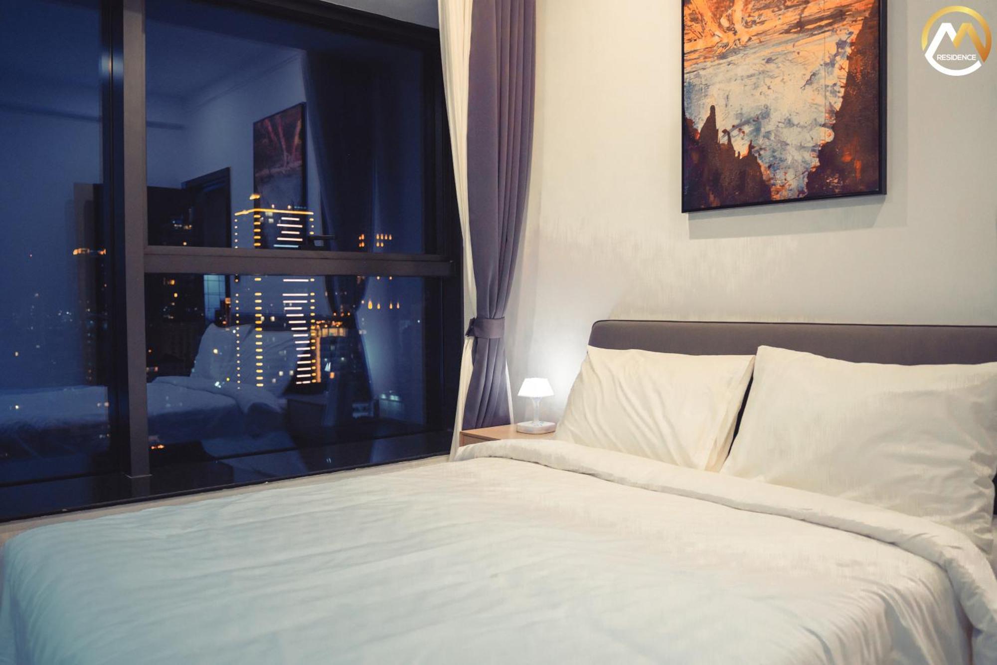 Hotel Serviced Apartments Top One Infinity Pool With View Of 360 Degree Phnom Penh Exterior foto